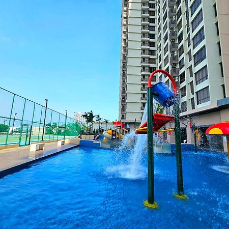 Bali Residence Waterpark Executive Suites Melaka By Ggm المظهر الخارجي الصورة